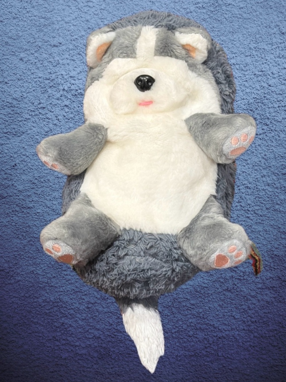 SNEAK A PEEK HUSKY HIDEAWAY PLUHS 12” STUFFED DOG.